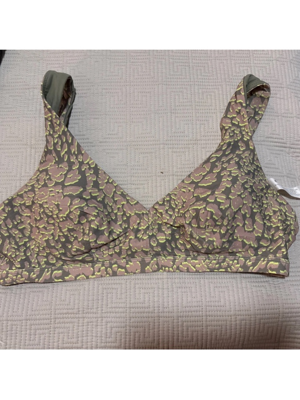 lululemon athletica Olive Green & Yellow Patterned Bikini Top size XL